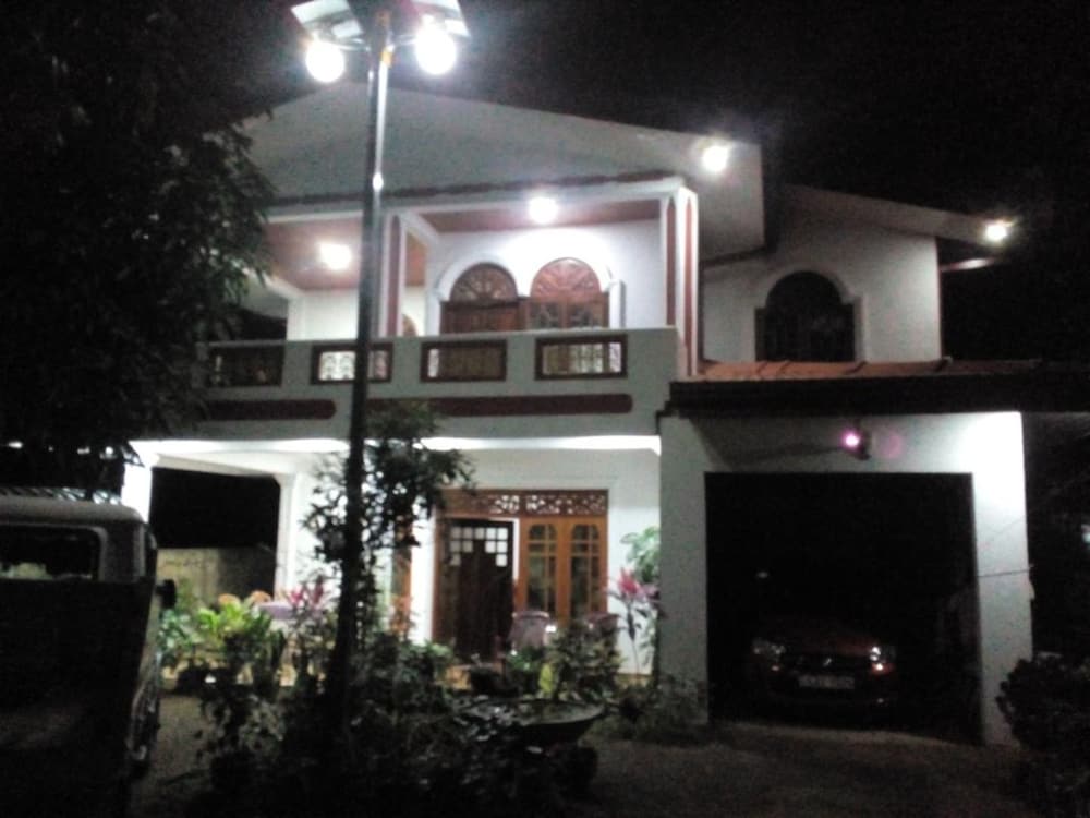 Pradeepa Guest House 2/19