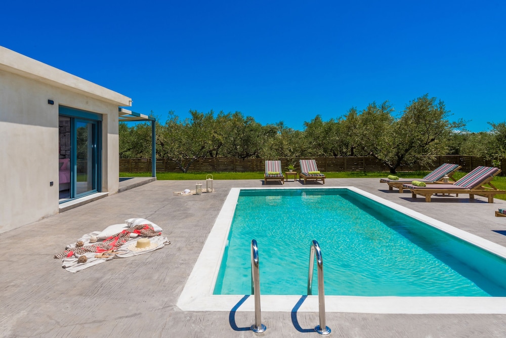 Natura Verde Villas 55/61