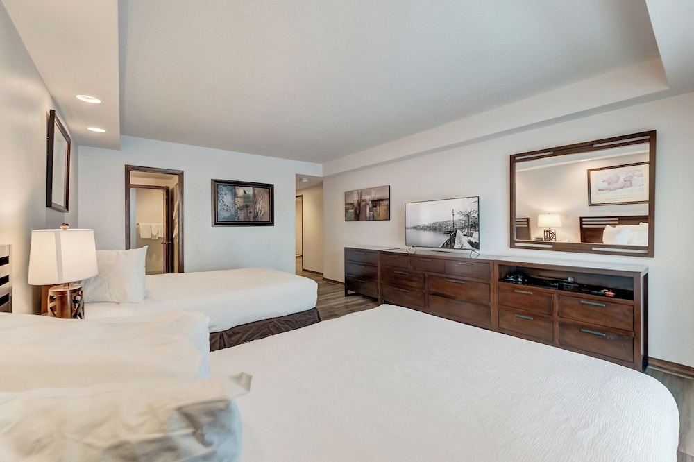 Shadow Ridge Resort Hotel By All Seasons Resort Lodging 26/77
