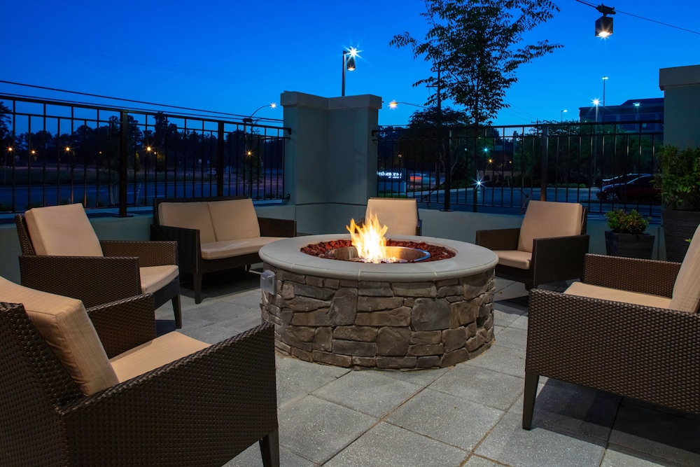 Residence Inn Virginia Beach Town Center 33/40