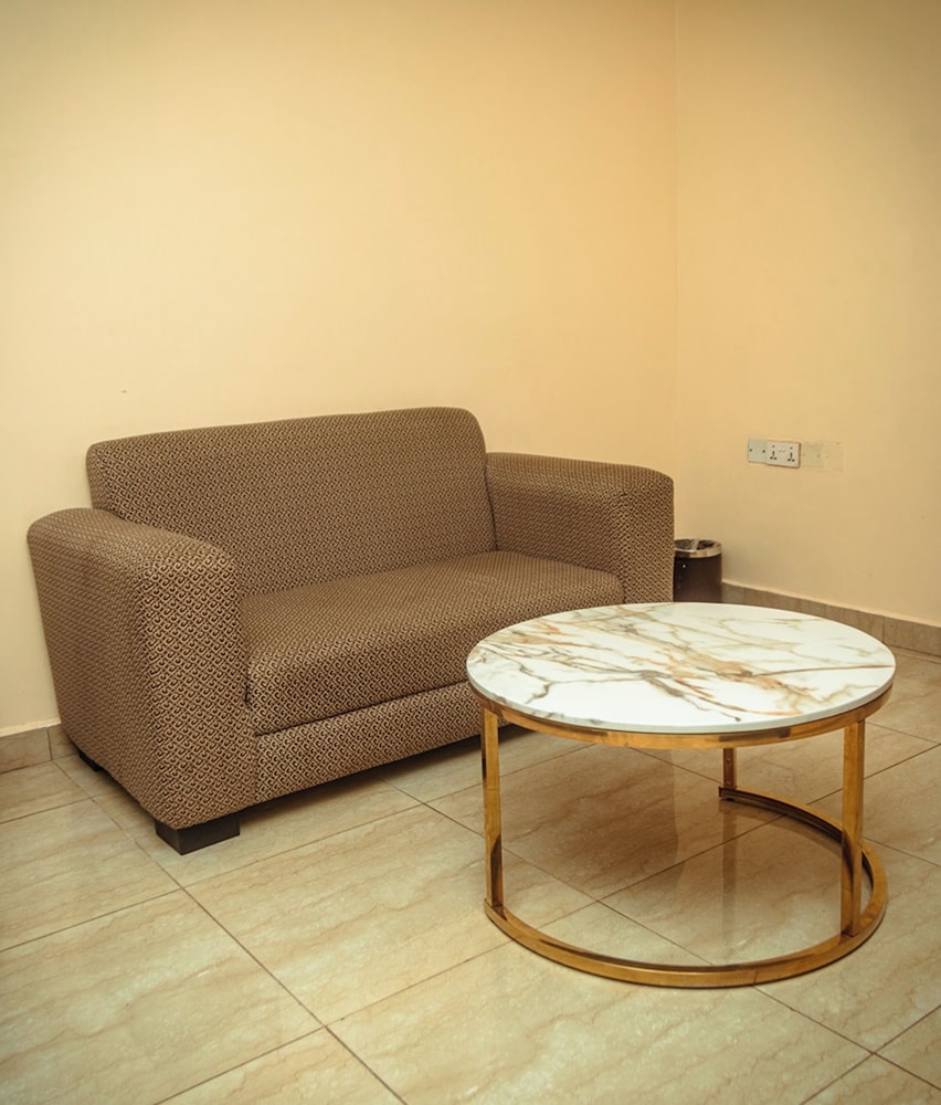 Gold Value Hotels 41/47