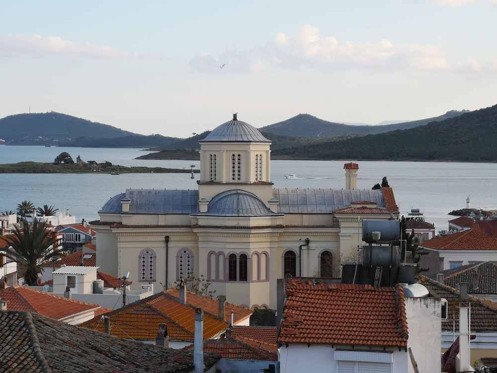 Cunda Tas Otel by Taze 1/50