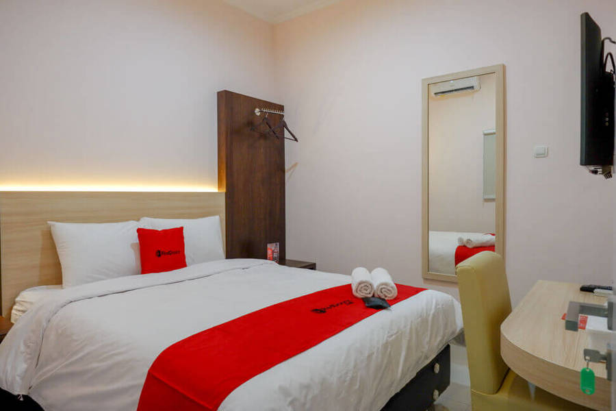 Soeka Jogja / RedDoorz Near Gejayan 3 15/23