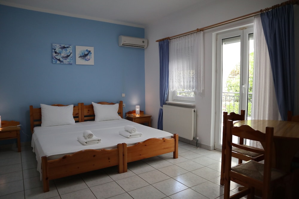Delphin Rooms Sivota 5/50