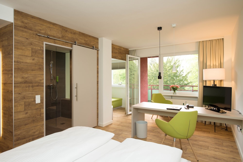 Carolinenhof Hotel 45/68