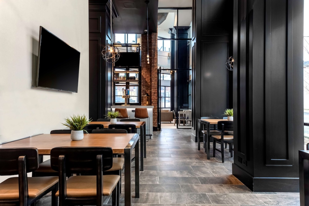 Hyatt House Nashville Downtown / Convention Center 34/47