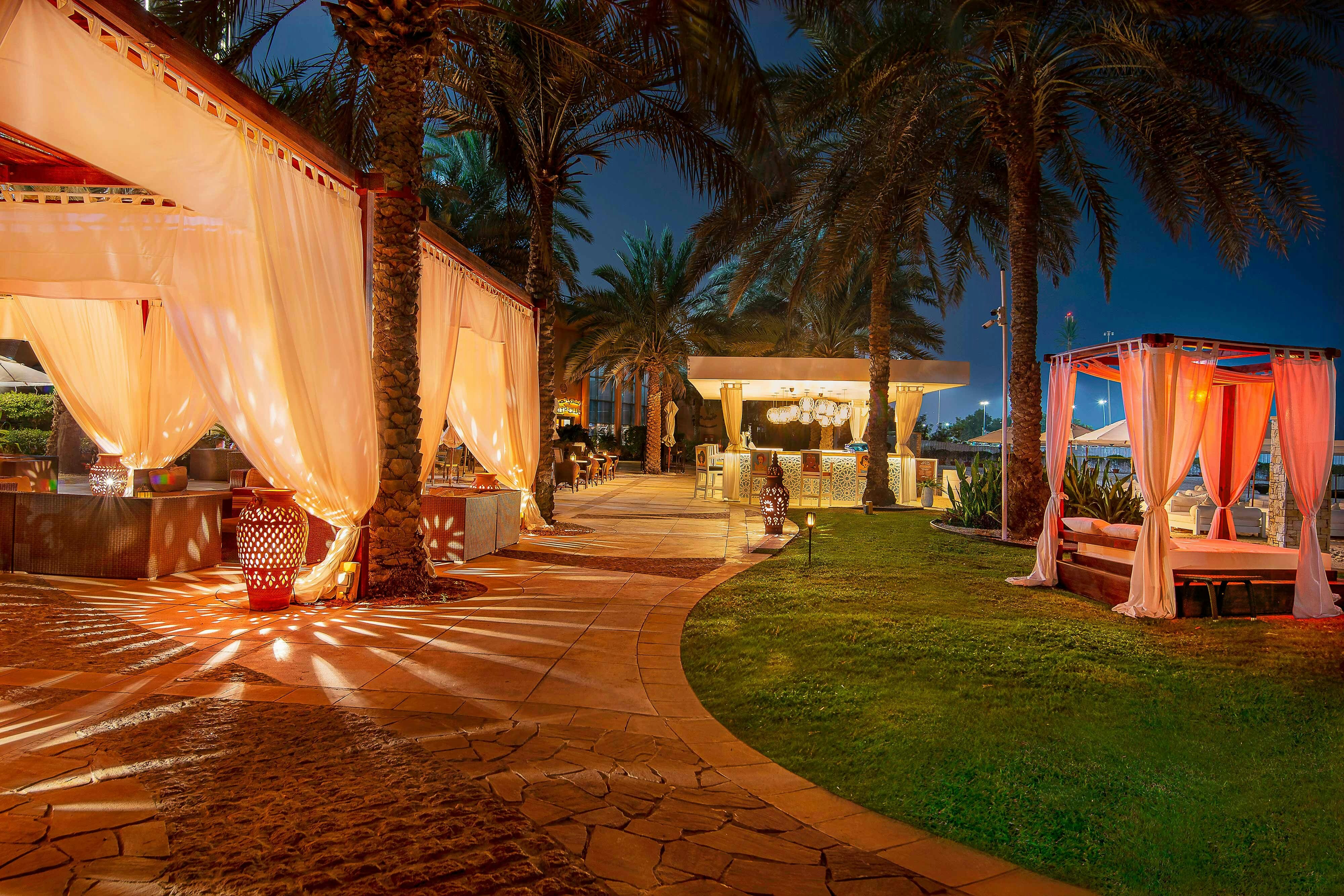 Sheraton Abu Dhabi Hotel & Resort 29/30