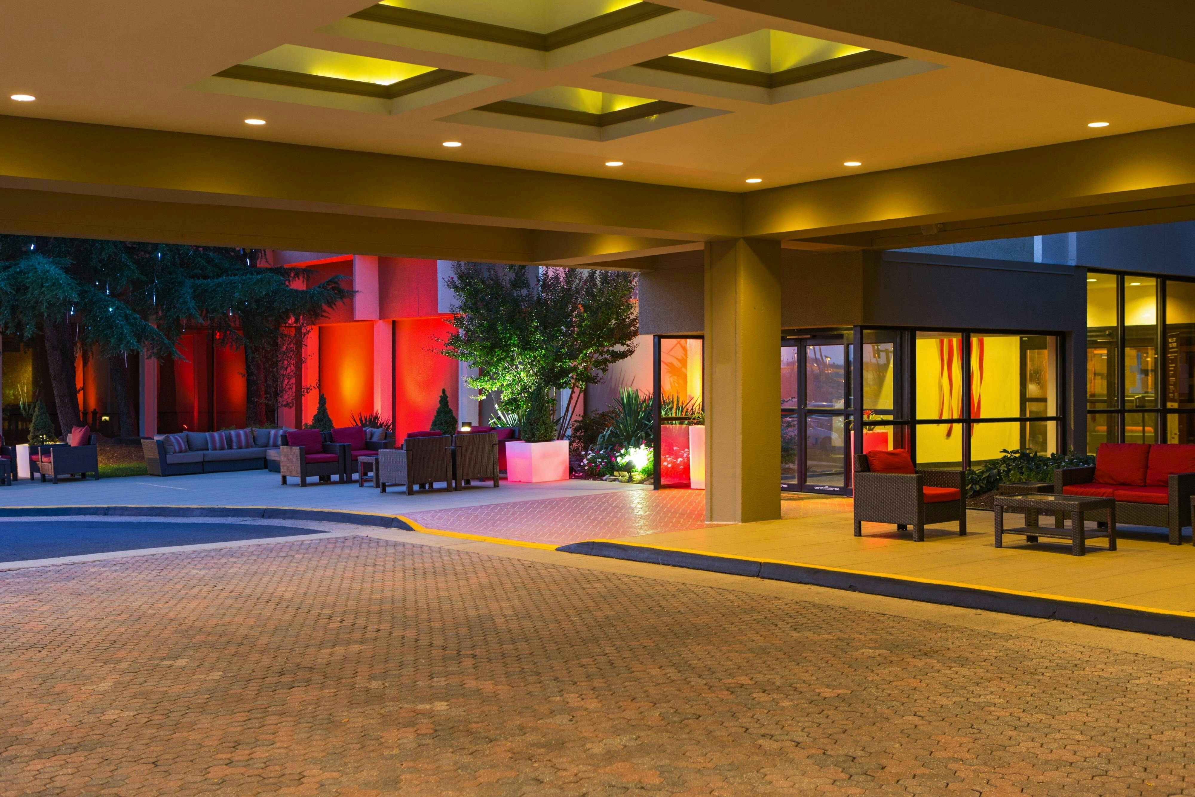 Washington Dulles Airport Marriott 17/19