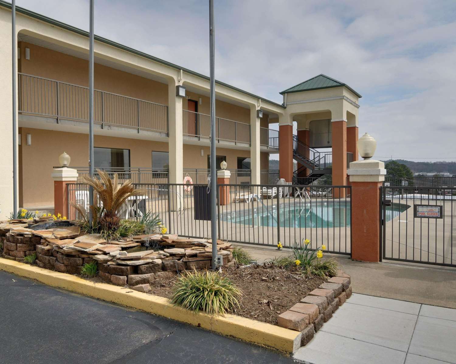 Quality Inn and Suites Clarksville 38/39
