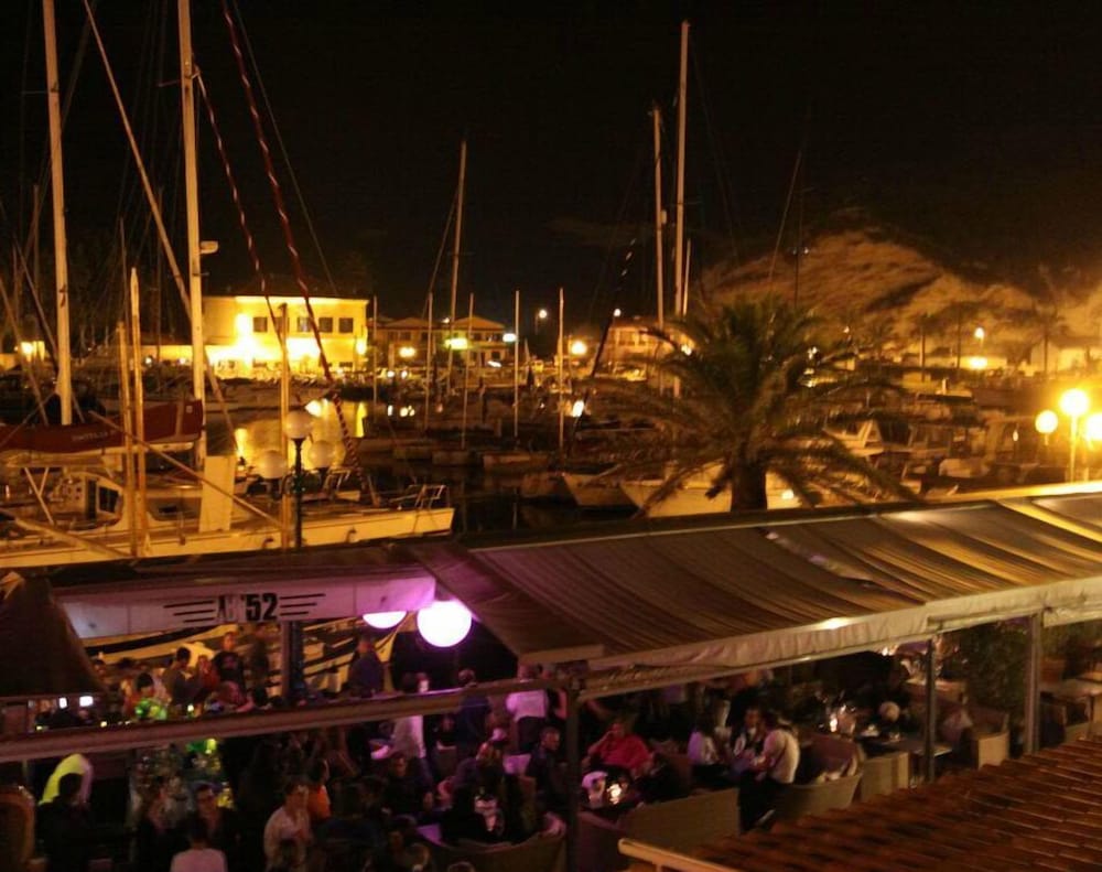 La Caravelle 33/34