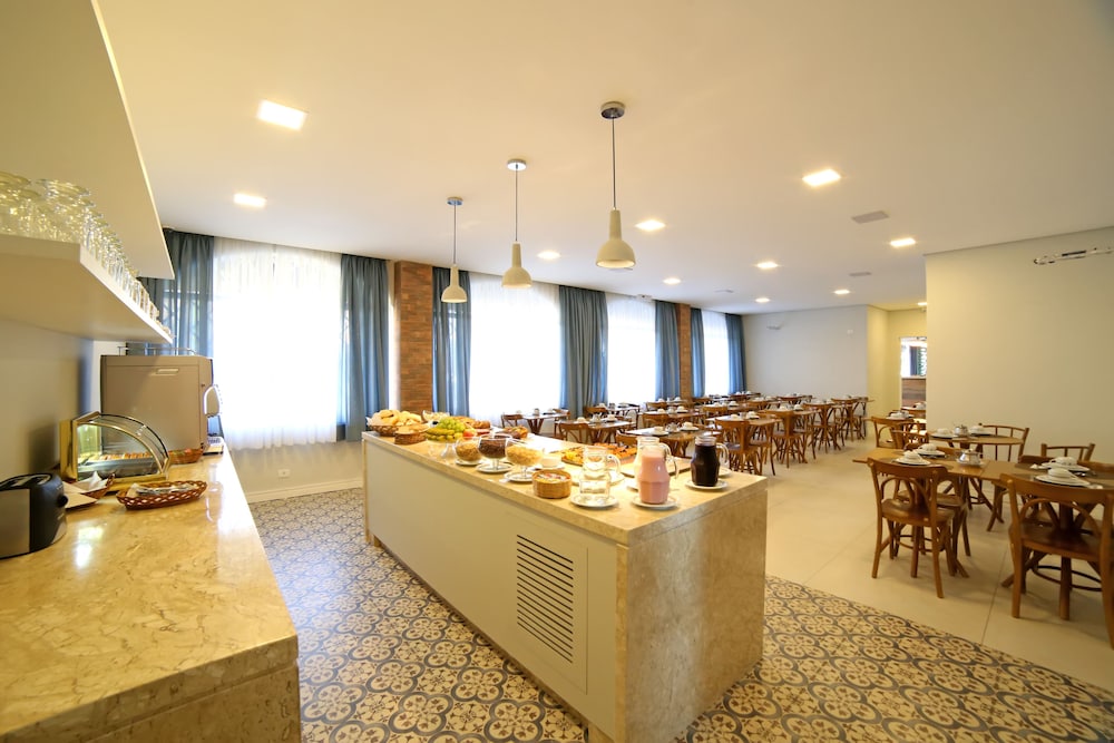 Moinho Itália Hotel 45/50