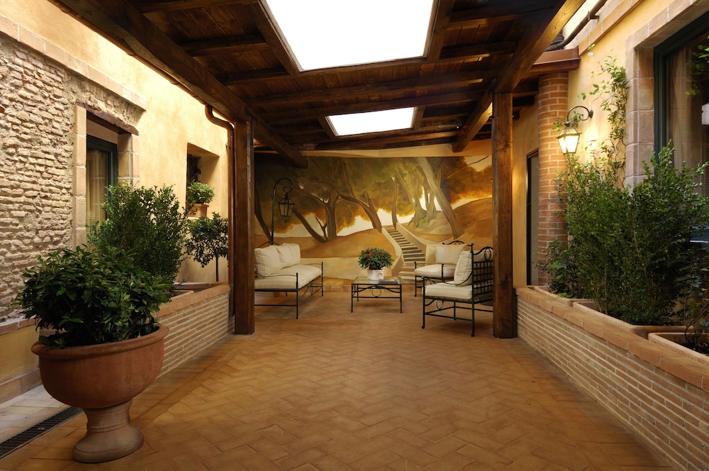 Hotel Residenza San Calisto 52/61