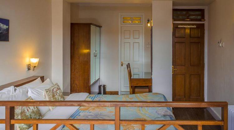Hotel Shangri-La Regency 20/42