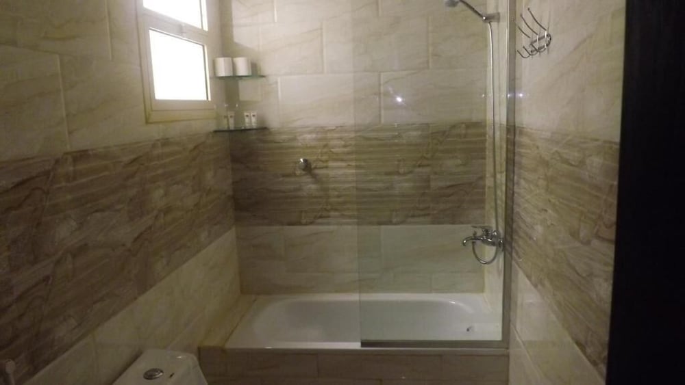 تالين المصيف للشقق الفندقية(Taleen Almasif Serviced Apartments) 50/52