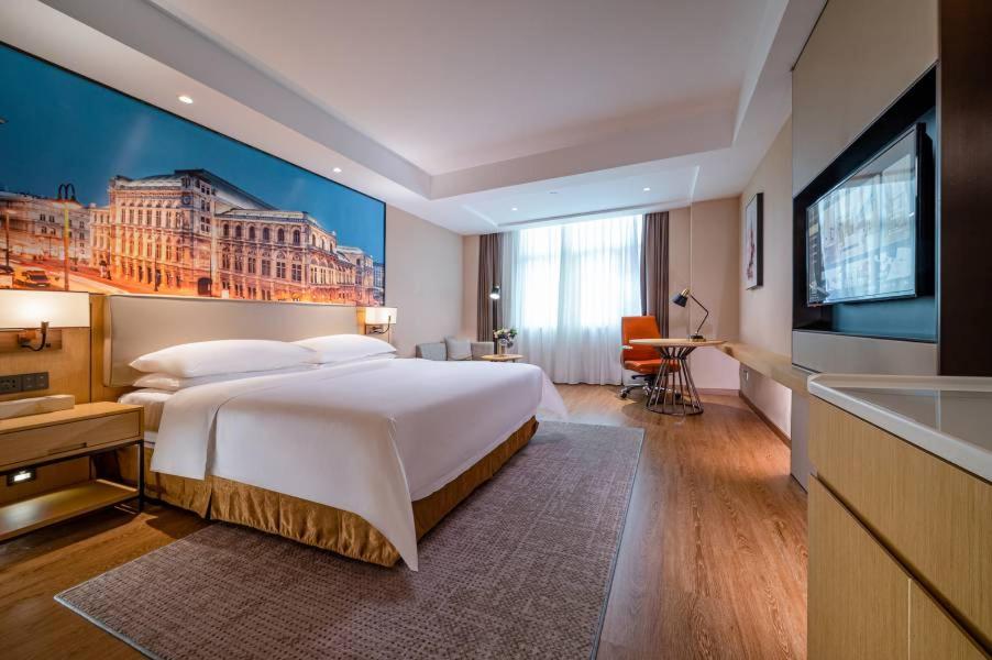 Vienna International Hotel (Nanning Jiangnan Wanda Pingxi Night Market Branch) 23/30