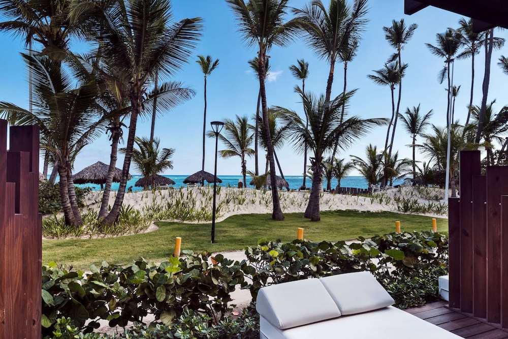 Grand Palladium Palace Resort Spa Casino All Inclusive 27/40