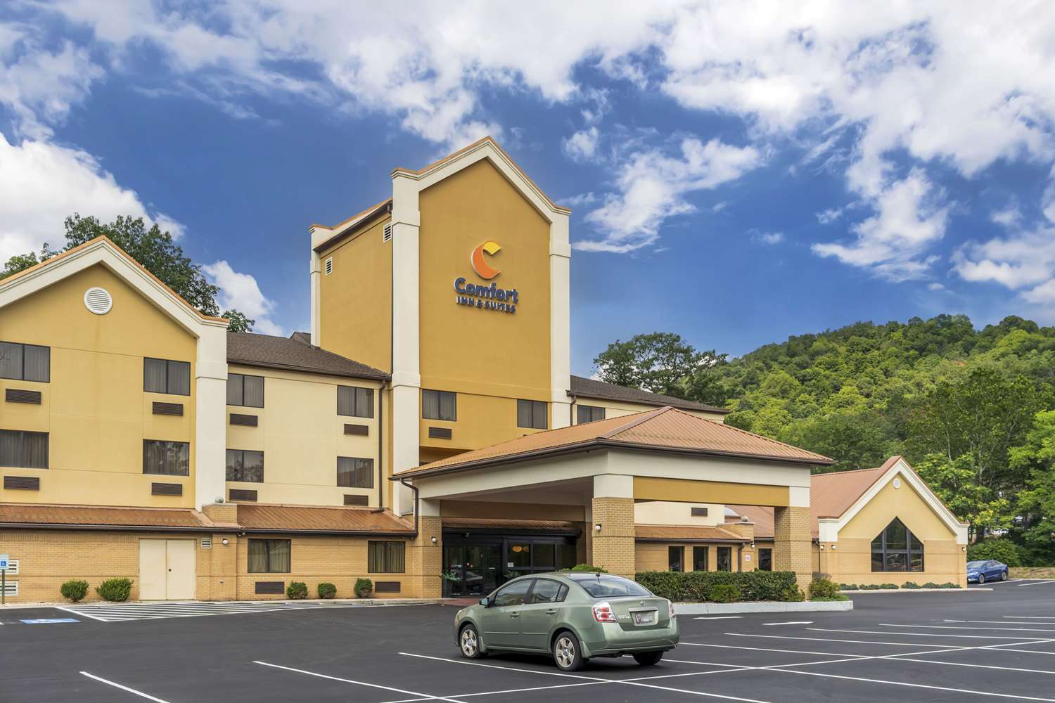 Comfort Inn & Suites Lavale - Cumberland 42/45