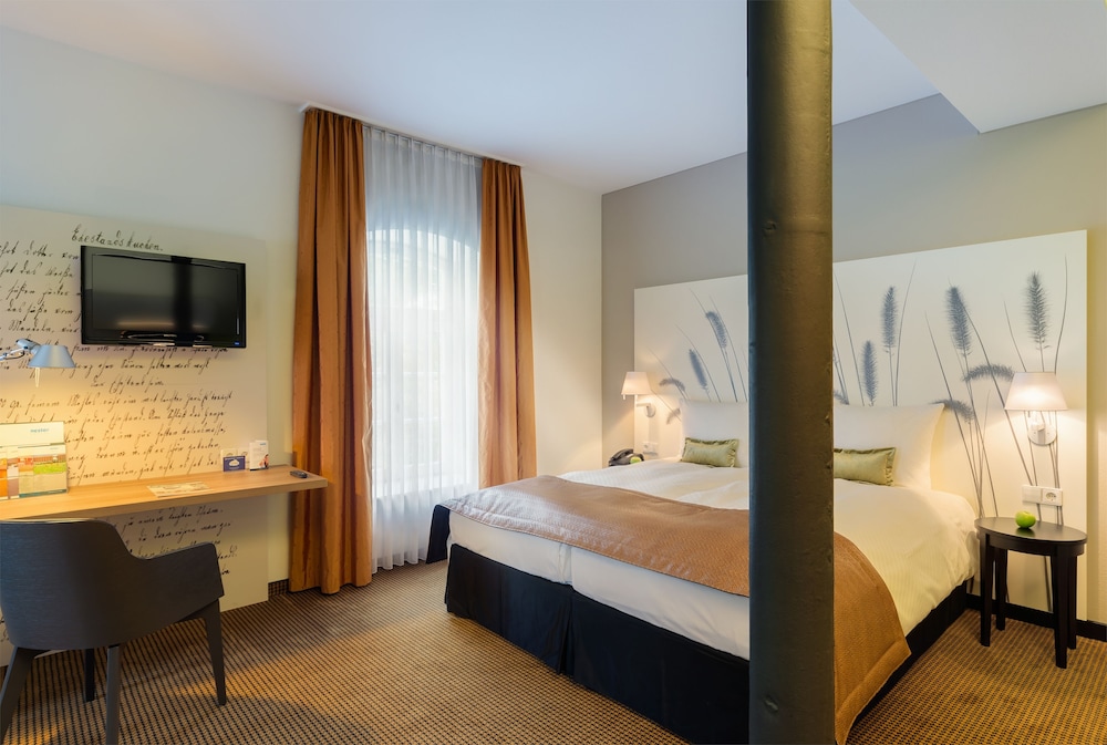 Nestor Hotel Ludwigsburg 17/75