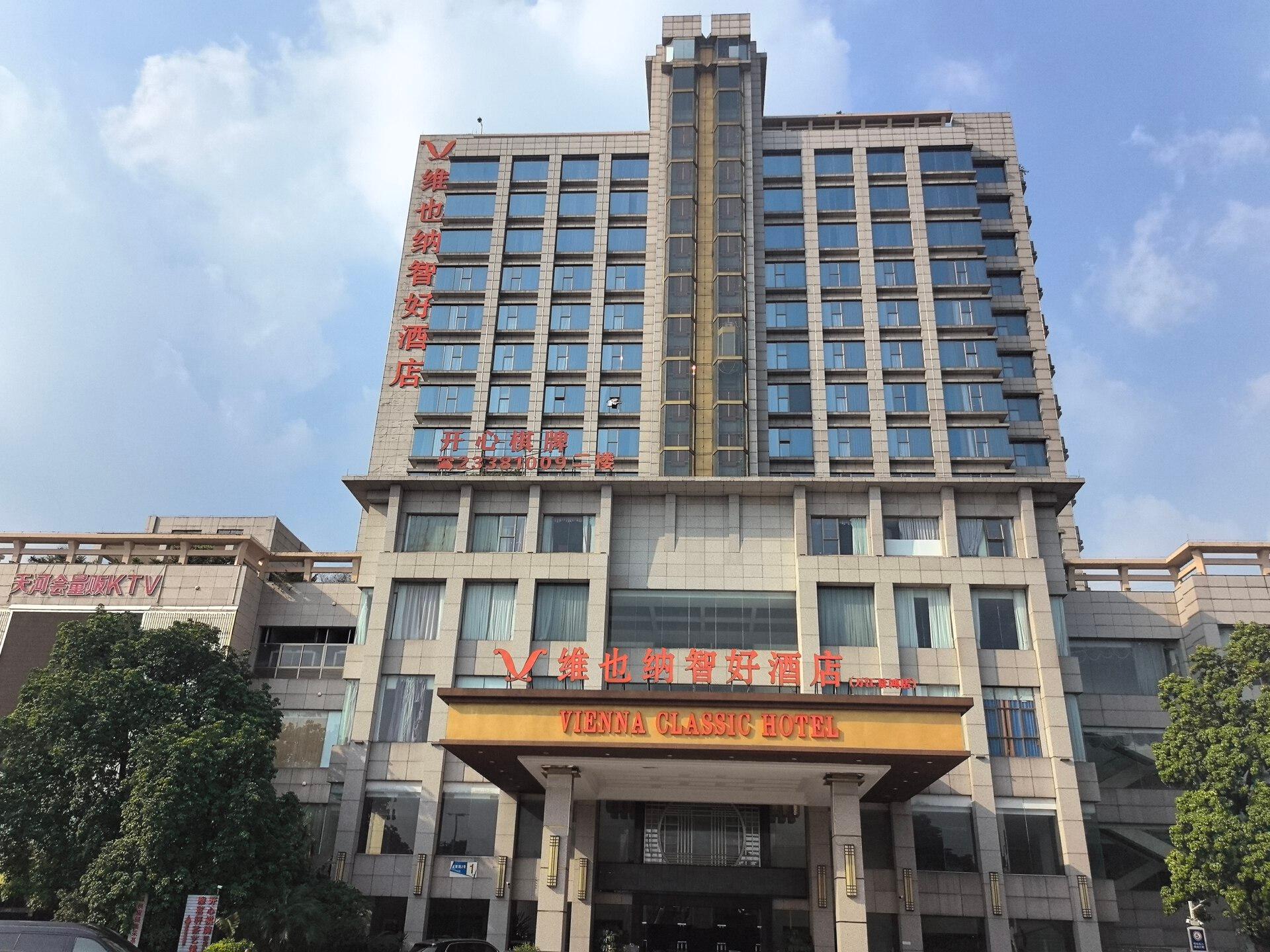 Jinghong International Business Hotel photo5