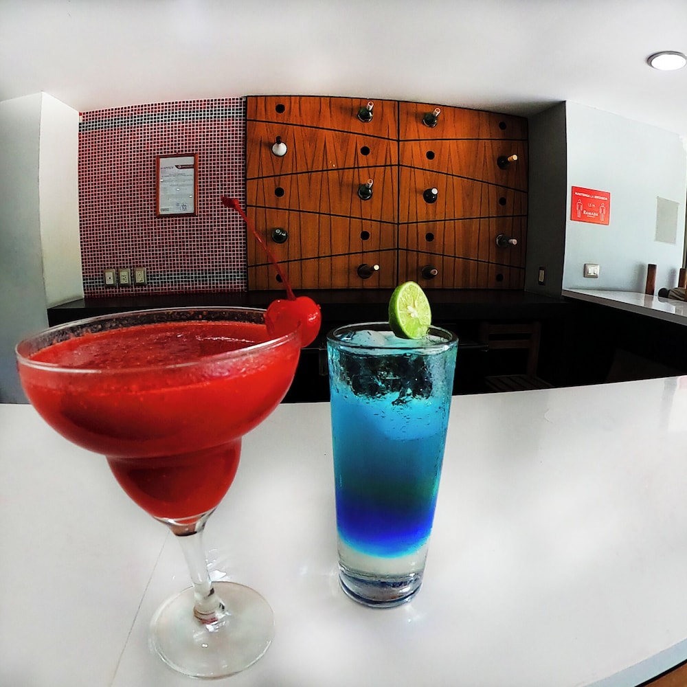 Ramada by Wyndham Acapulco Hotel and Suites 28/61