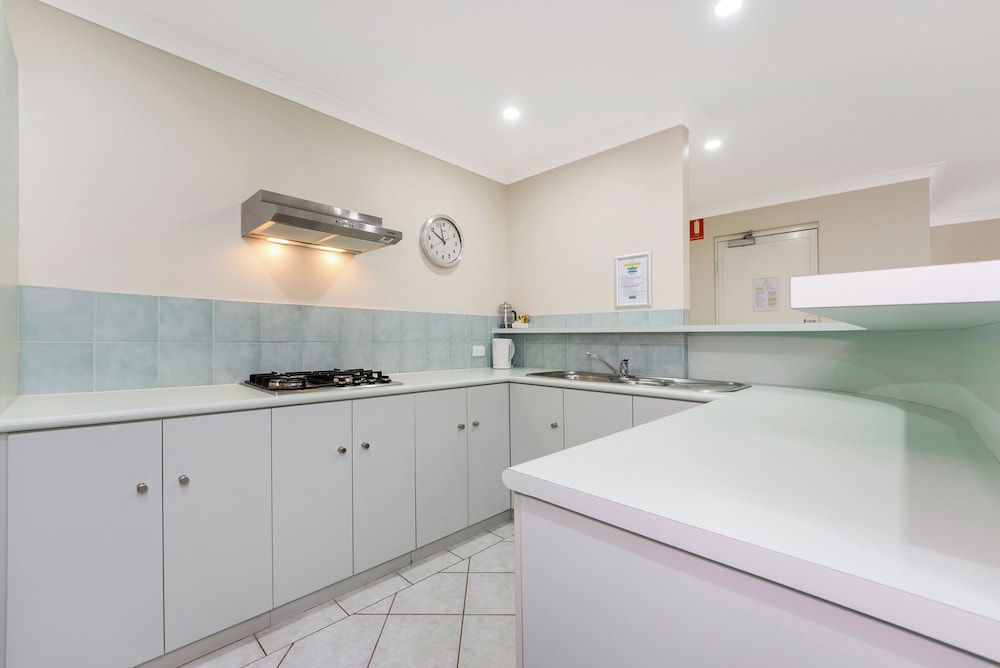 MANDURAH QUAY RESORT 38/72