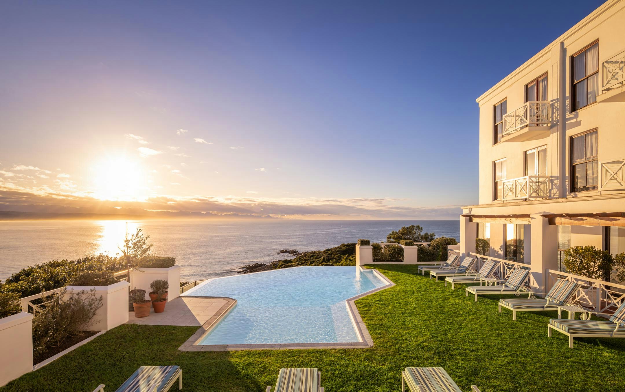 The Plettenberg 82/85