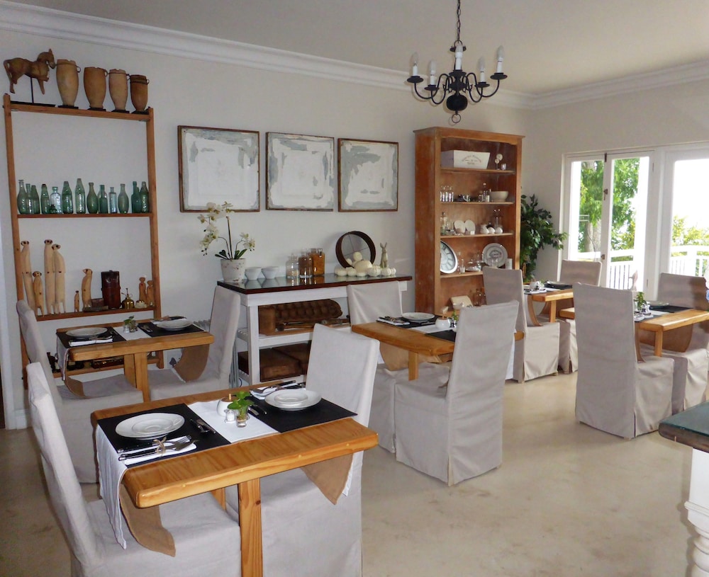 Roseroc Boutique Guest House 62/82