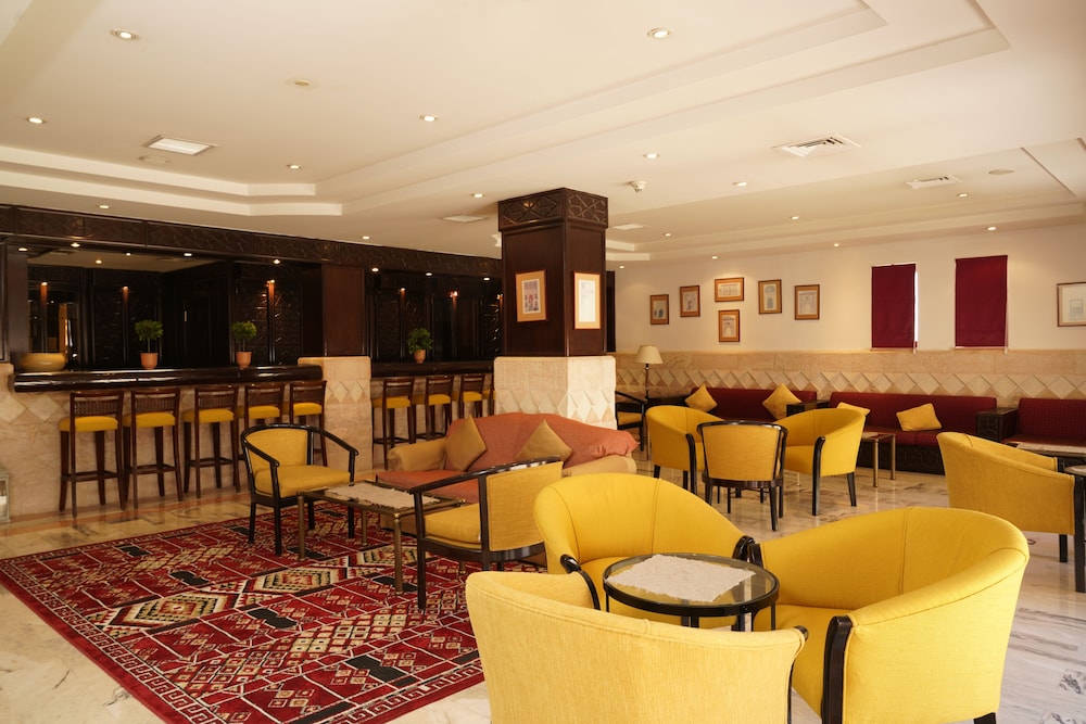 Grand Mercure Petra 75/91