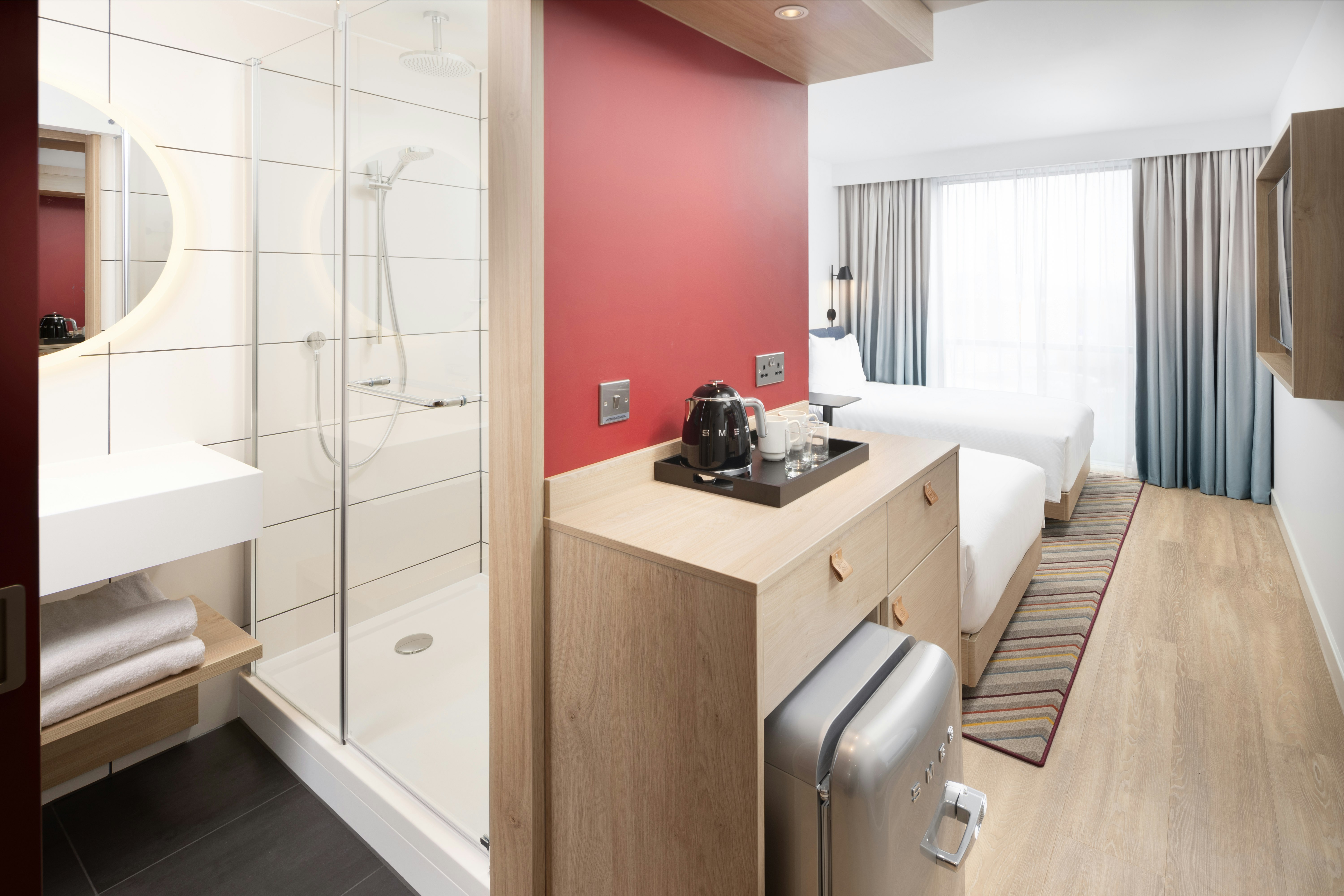 Room, Twin Beds, Hampton by Hilton Rochdale 6/7