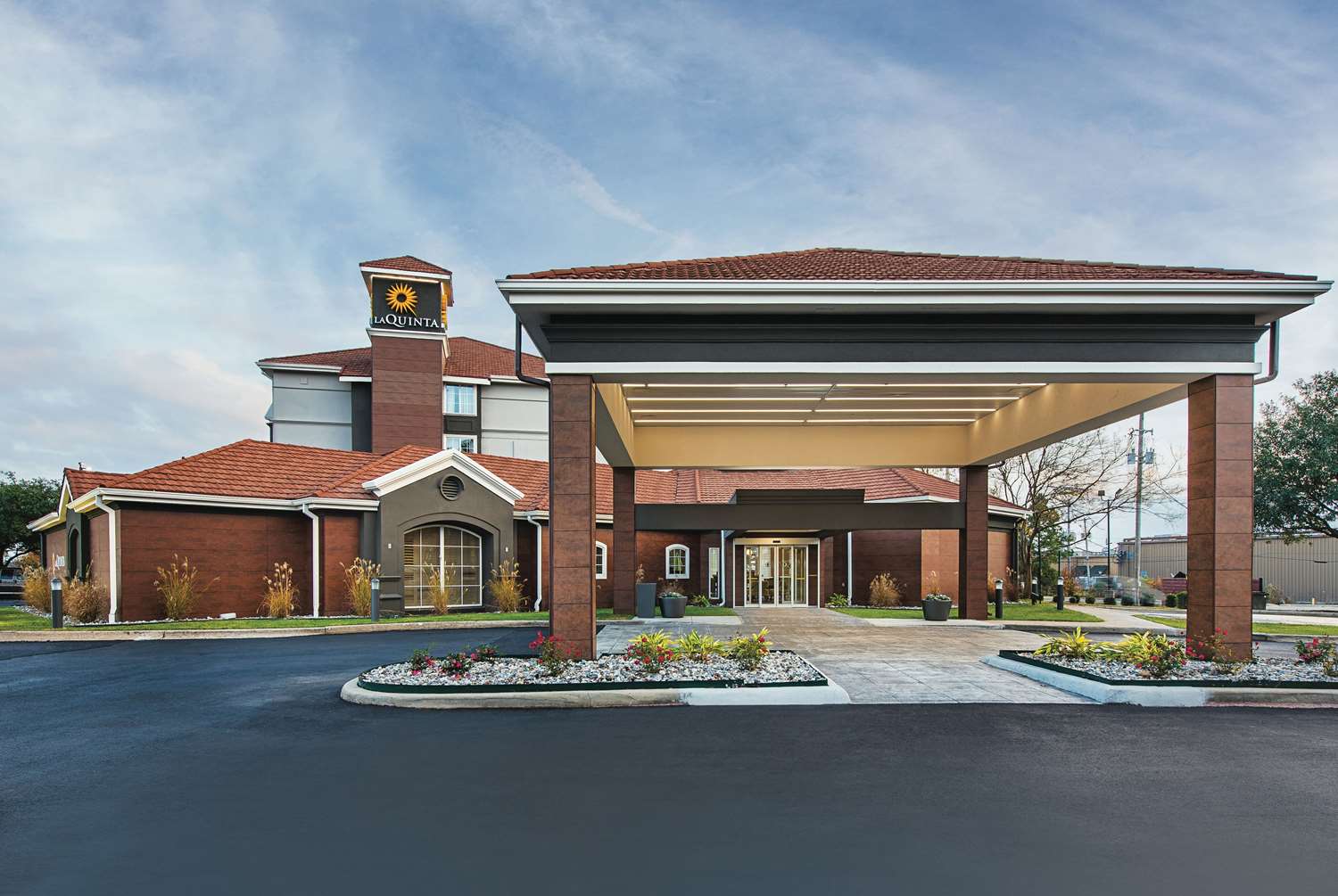 La Quinta Inn & Suites by Wyndham Shreveport Airport 2/33