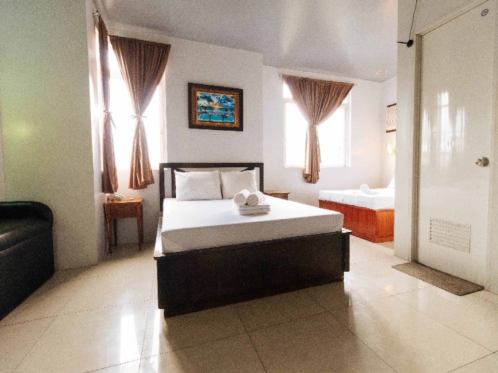 Getz Hotel 10/50