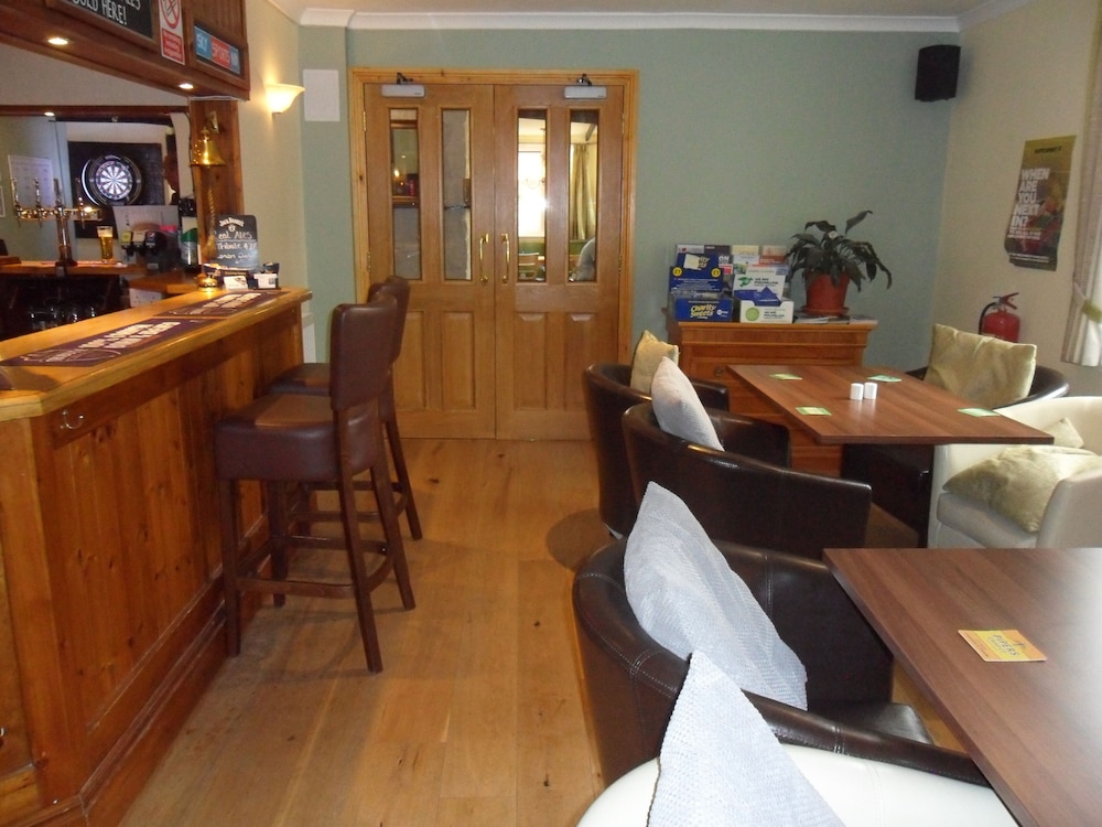 London Inn 27/43