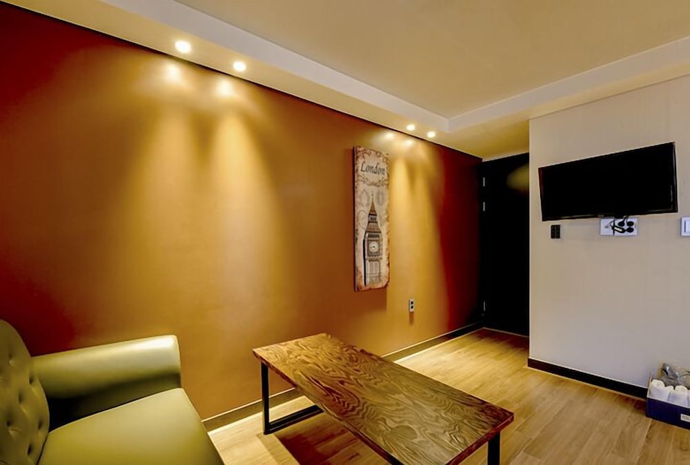 Ulsan Hotel 109 32/44