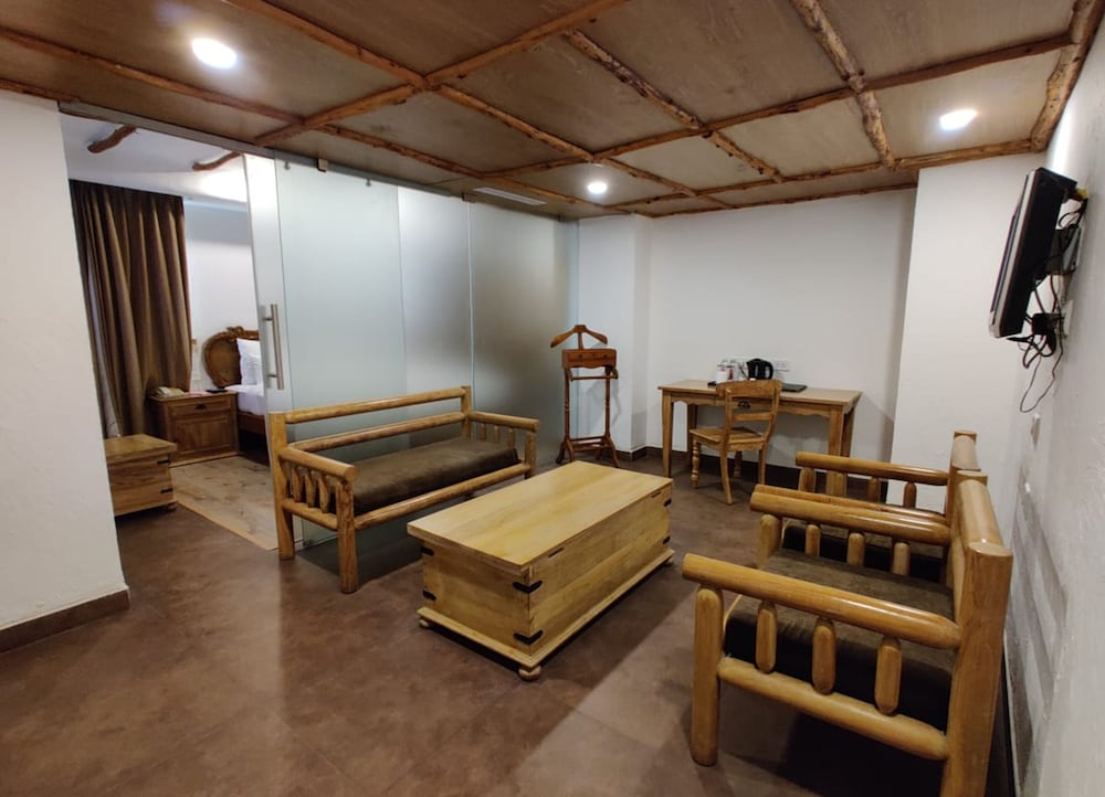 Shravanthi Sarovar Portico Bengaluru 34/50