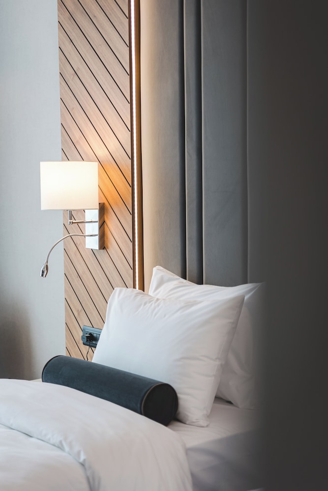 Bristol Hotel Podgorica 33/62