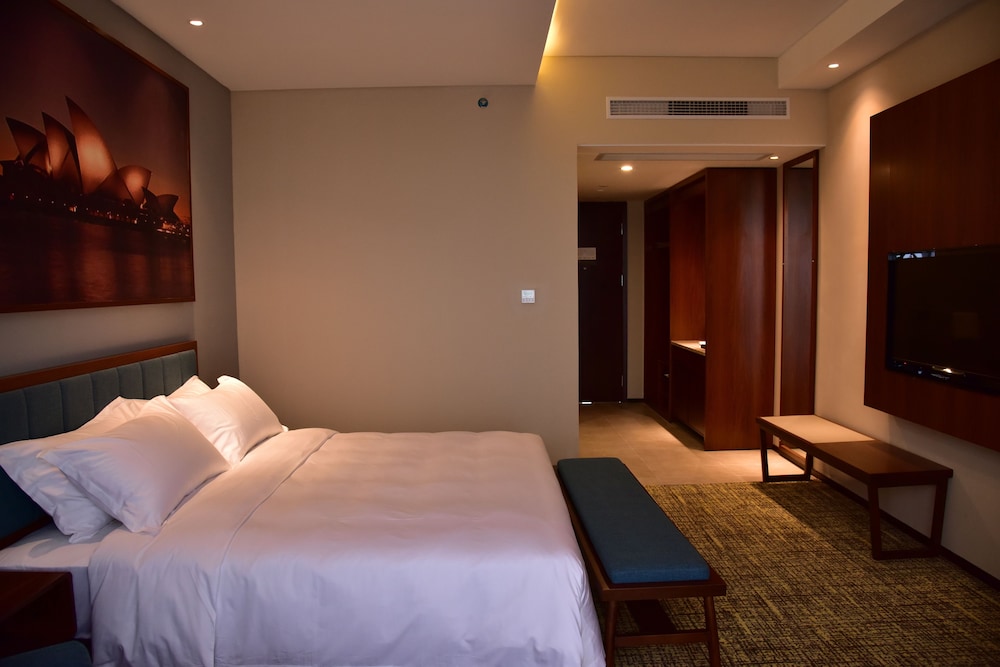 Ausotel Smart Baiyun International Airport T2 26/60