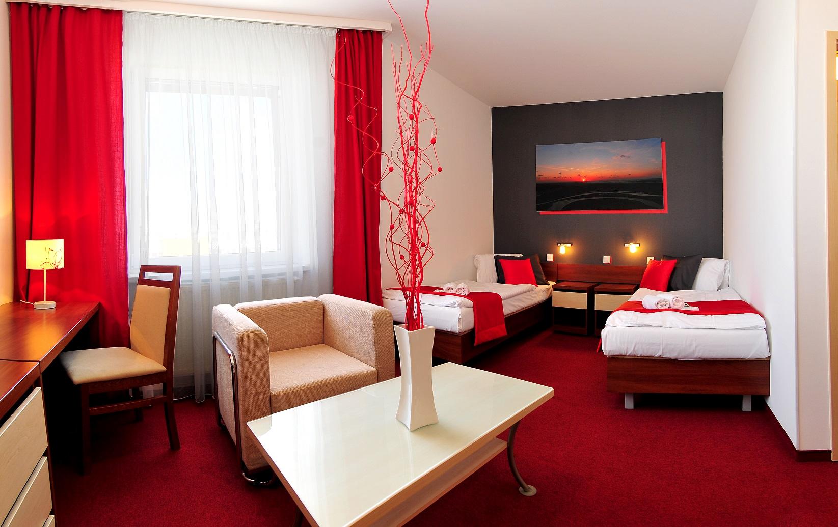 Hotel Color 21/44