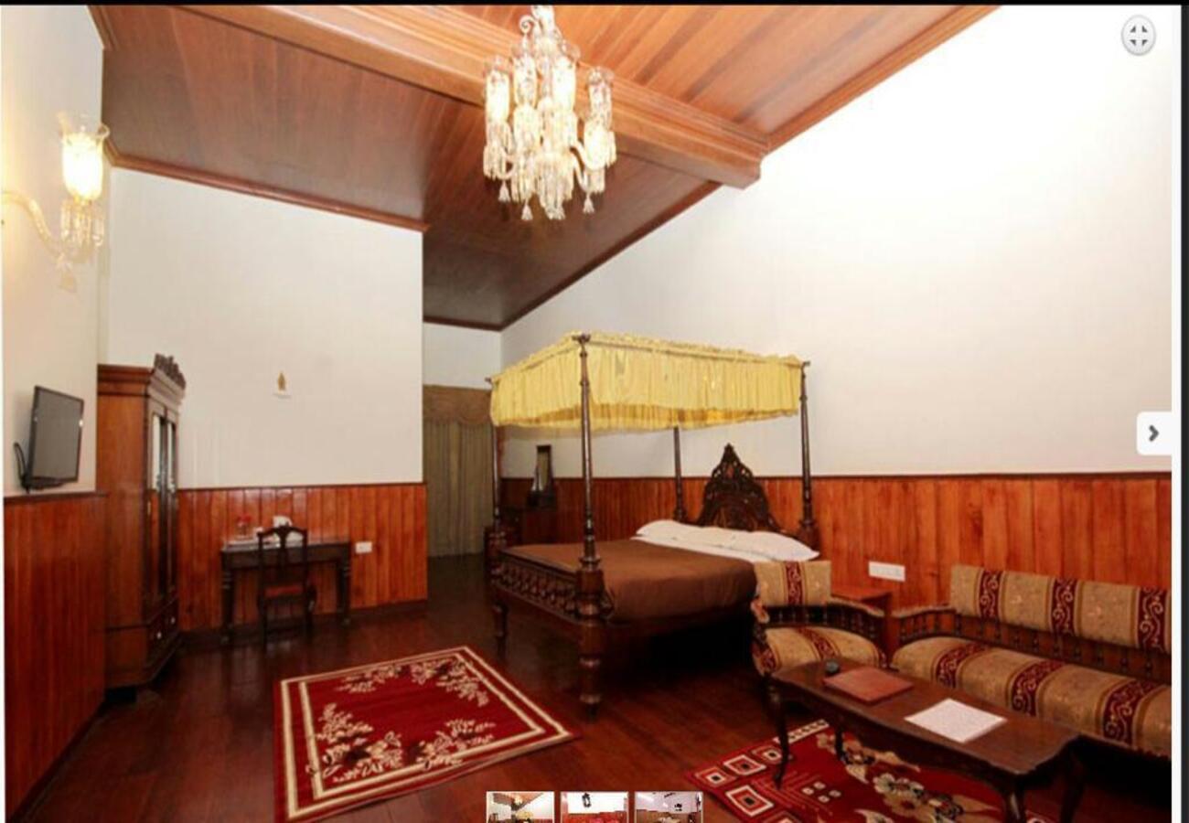 Hotel Kluney Manor 7/16