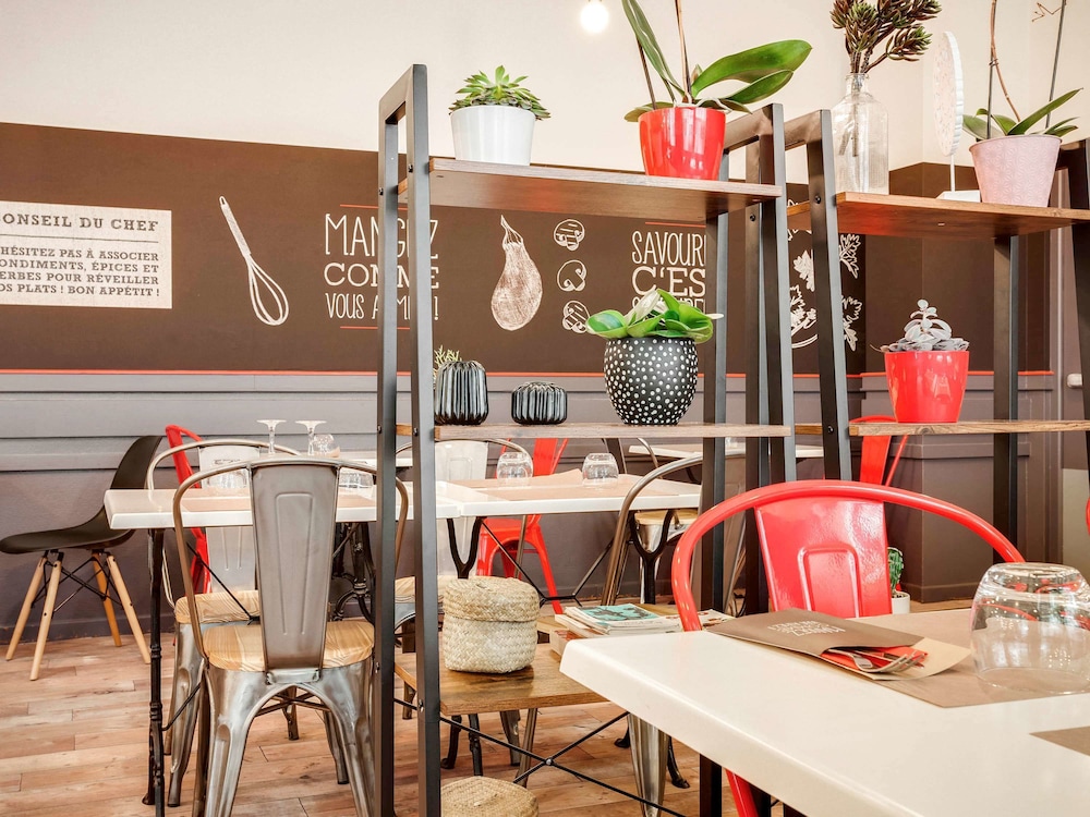 Ibis Angers Centre Chateau 56/75