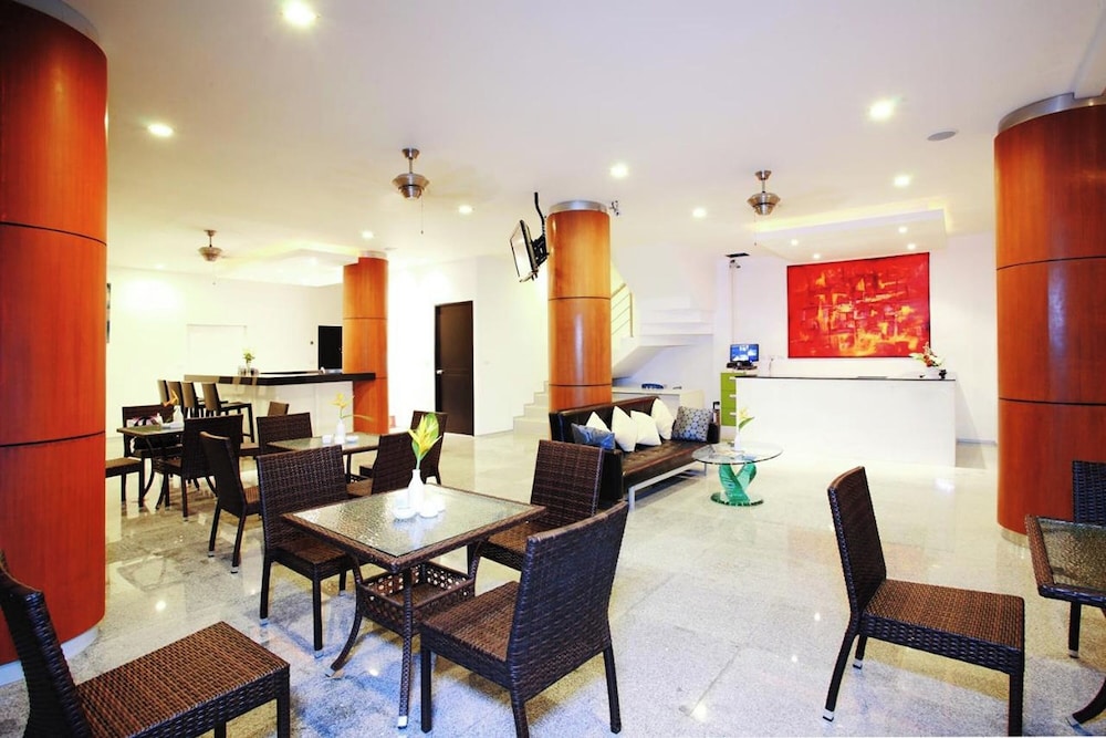 One World One Home Naiharn Hotel by ZUZU 41/50