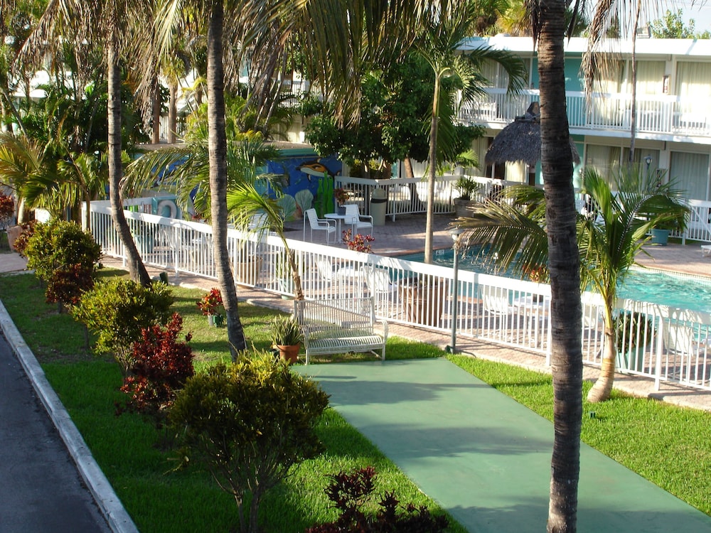 Floridian Hotel 62/71