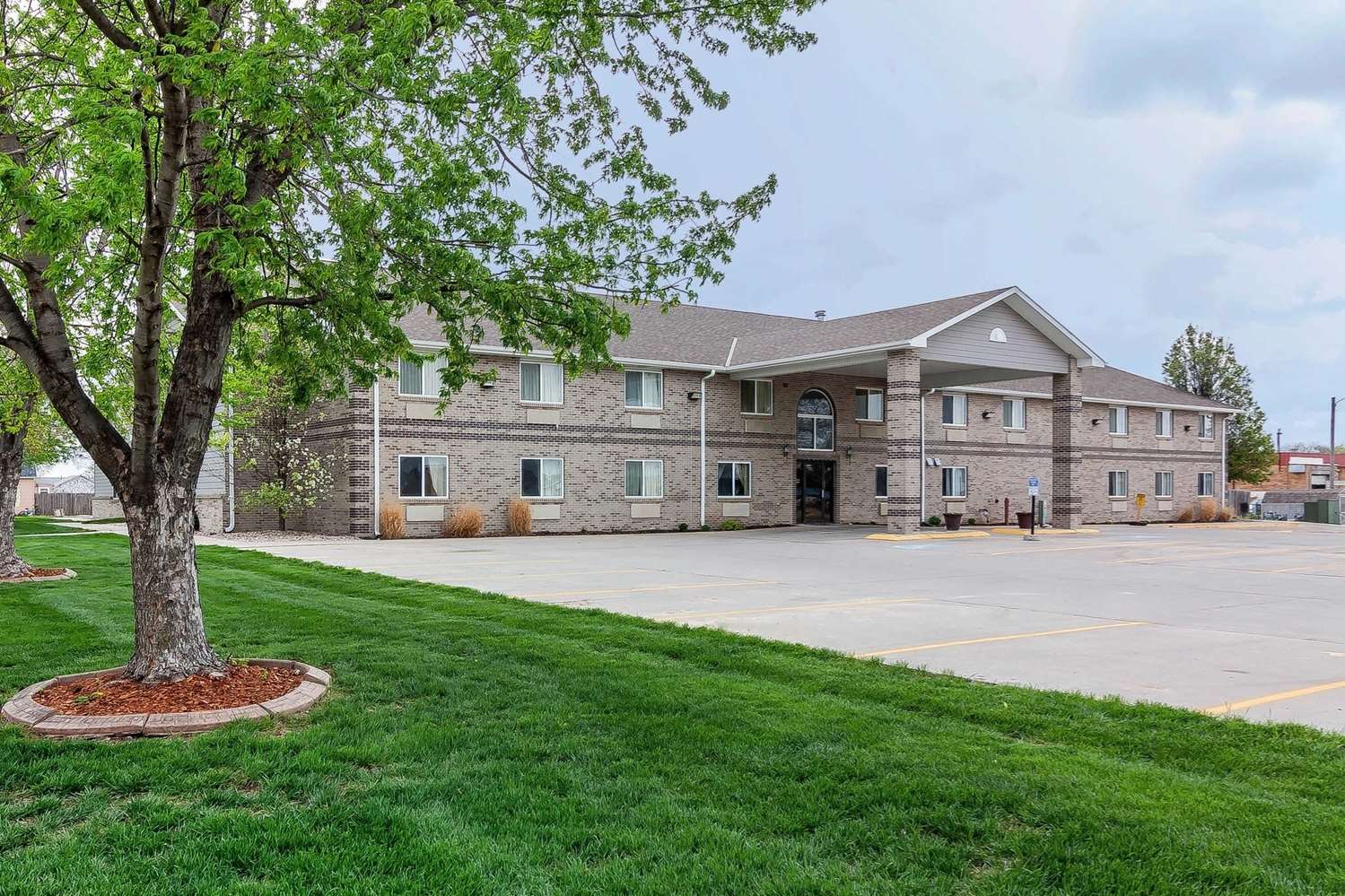 Rodeway Inn Holdrege NE 4/38