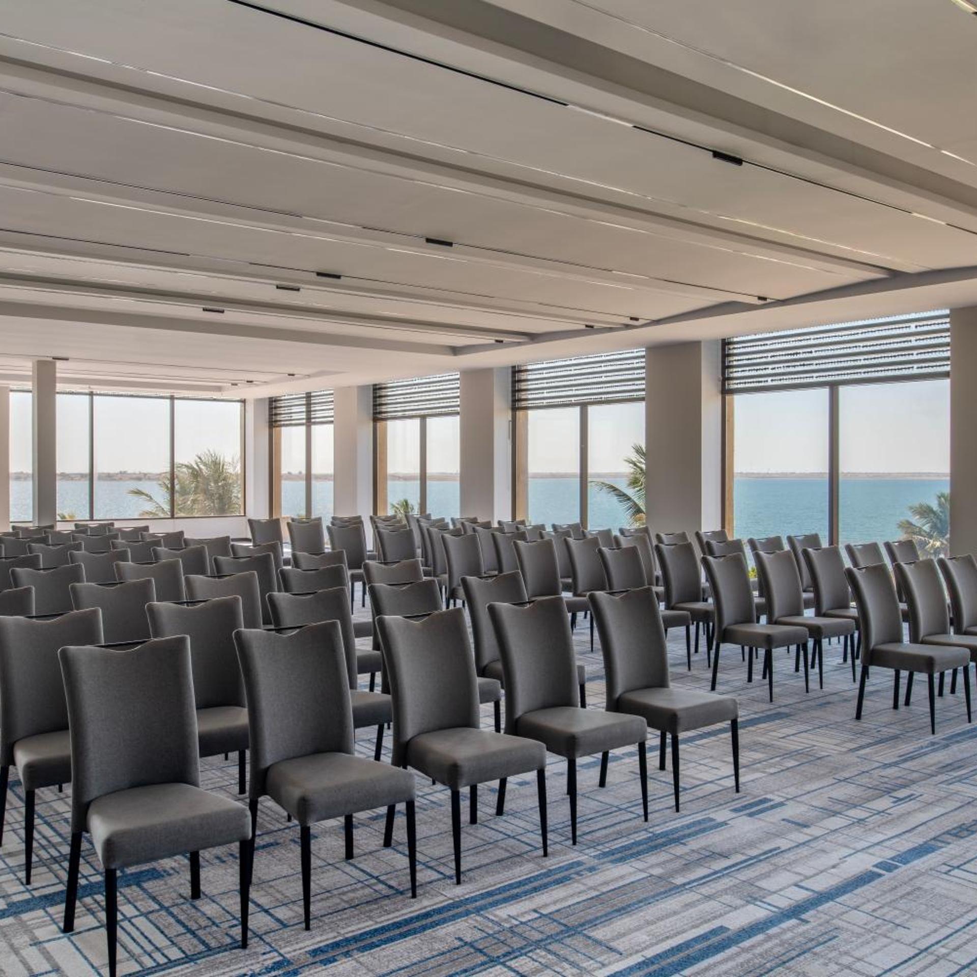 Royal L'azure Resort 41/55