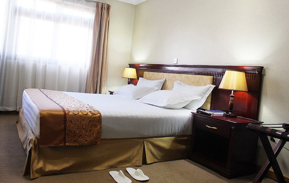 Hill View Hotel &amp; Apartments 22/49