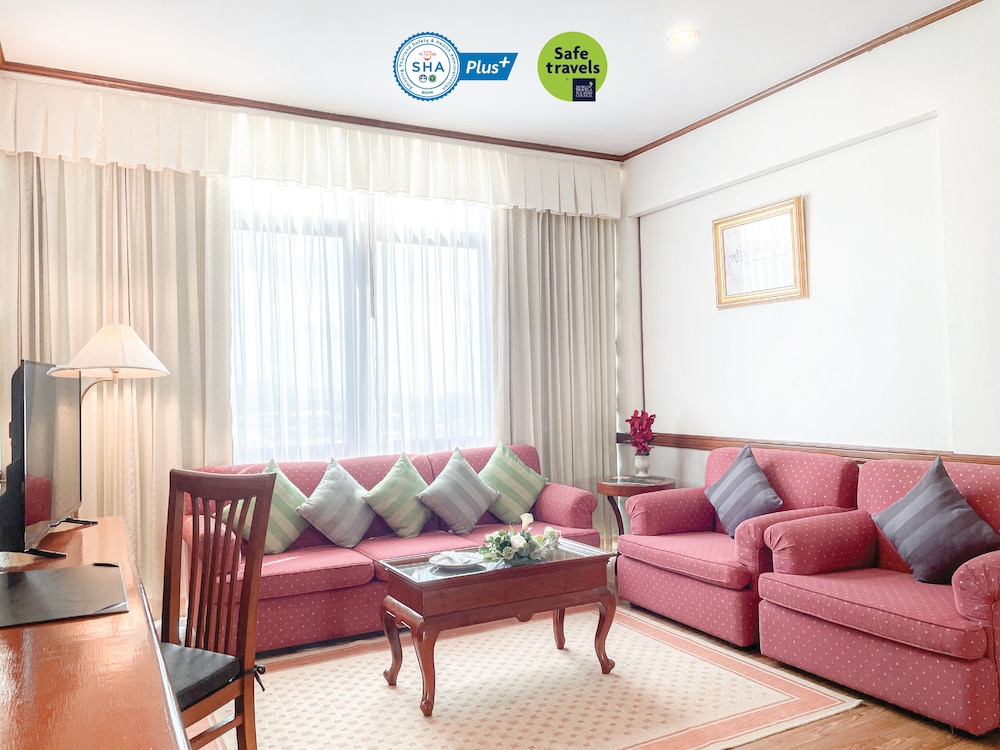 Royal Phuket City Hotel 53/90