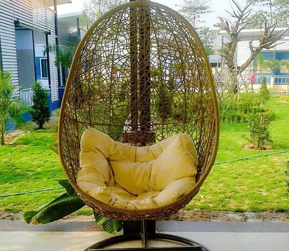 The Premium Resort 19/20