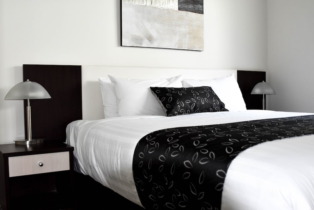 The Charles Boutique Hotel 7/38