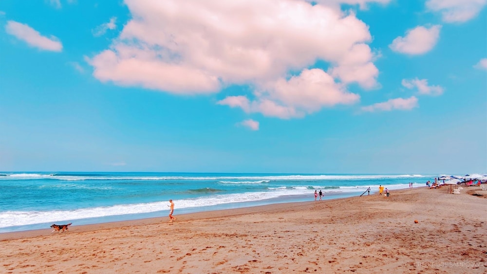 Canggu Cabana Beach Resort by Ini Vie Hospitality 59/64