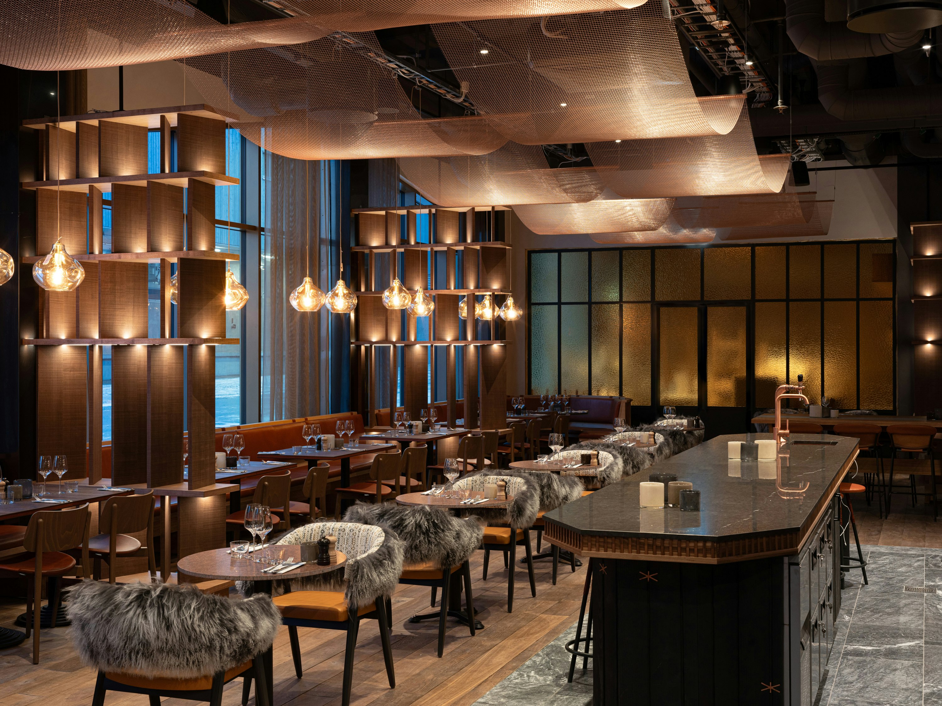Elite Hotel Frost 37/40