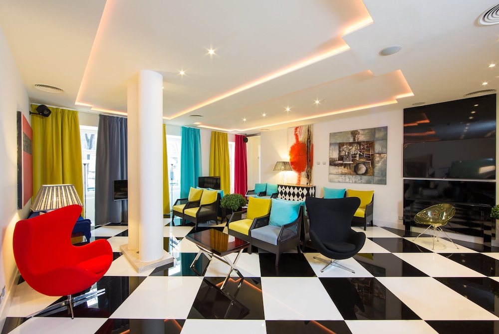 Holiday Inn Express LISBON - AV. LIBERDADE 11/62